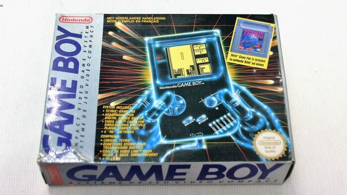 Bundle Game Boy con Tetris
